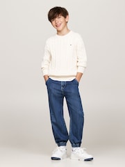 كريم - كنزة Fitessential بتصميم قياسي من Tommy Hilfiger - صورة 2 من 5