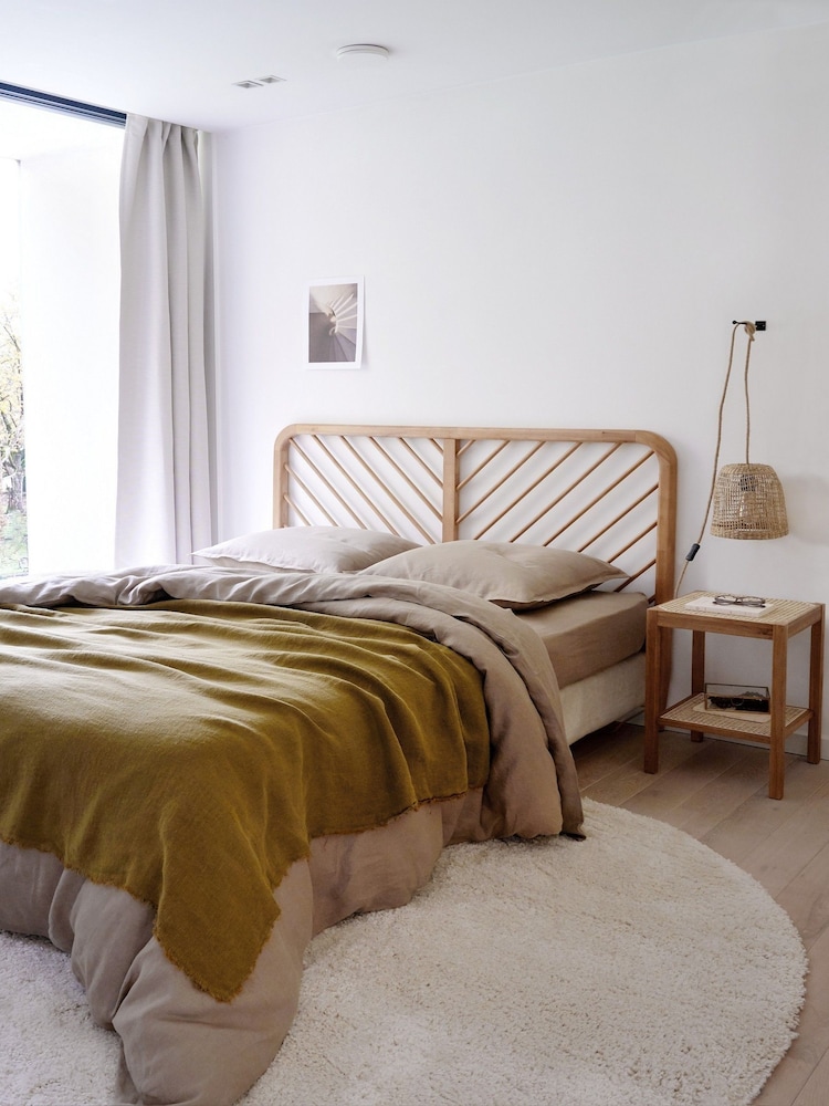 La Redoute Intérieurs Oak Anda Slatted Wooden King Headboard - Image 1 of 4
