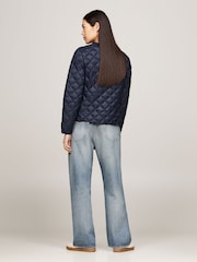 כחול  - Tommy Hilfiger ז'קט פוך ללא צווארון בדוגמת תפירת טלאים - Image 2 of 6