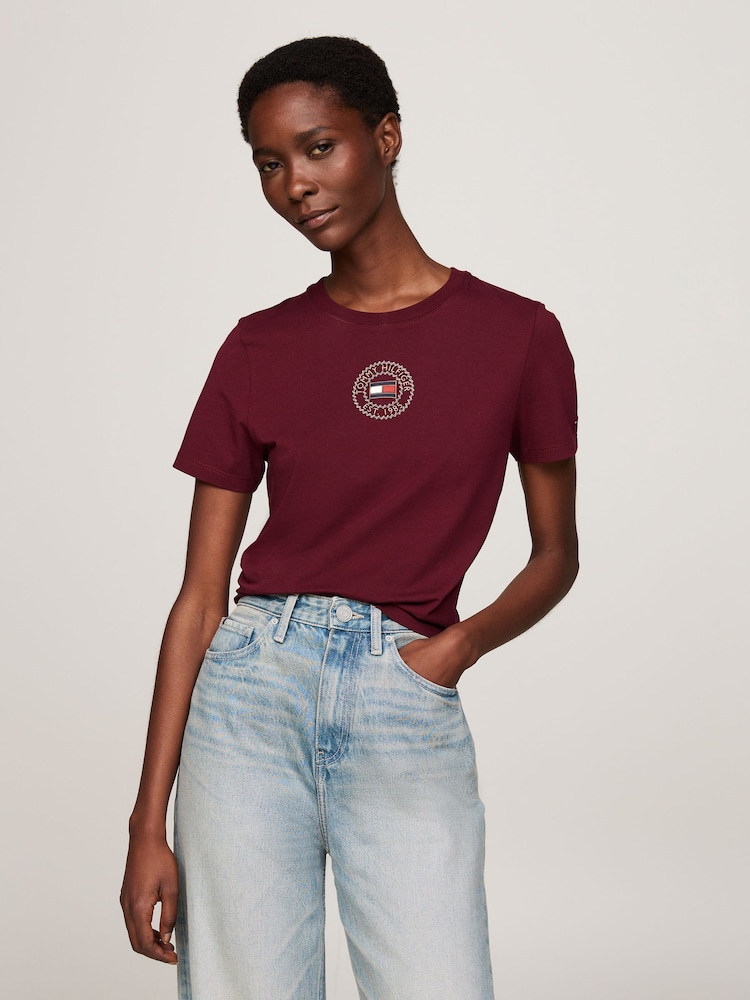 Vermelho - Camiseta Tommy Hilfiger Slim Fit com estampa náutica e gola redonda, manga curta - Imagem 1 de 5