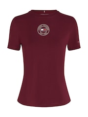 Vermelho - Camiseta Tommy Hilfiger Slim Fit com estampa náutica e gola redonda, manga curta - Imagem 5 de 5