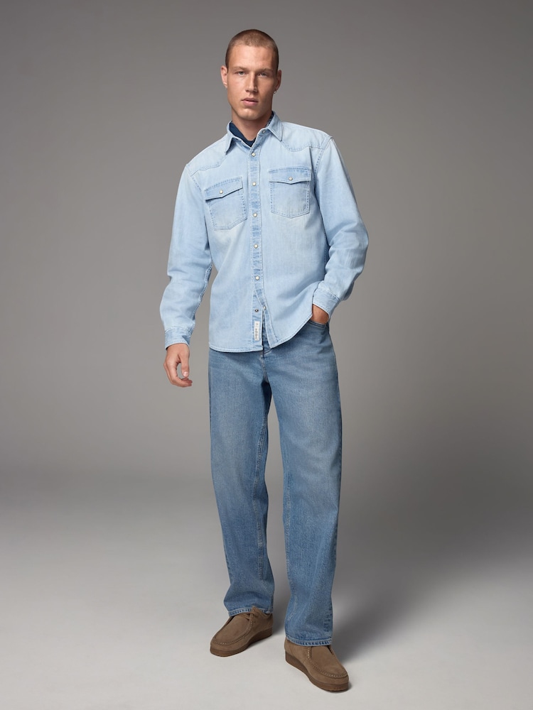 Hellblau - Langärmeliges Denimhemd im Westernstil aus 100 % Baumwolle - Bild 2 von 9 Hellblau - Langärmeliges Denimhemd im Westernstil aus 100 % Baumwolle - Bild 2 von 9