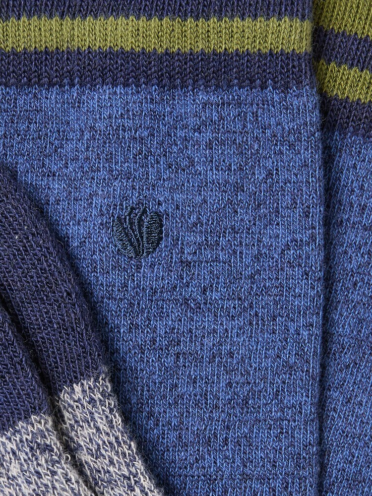 FatFace Green Technical Hiking Socks - Image 2 of 2