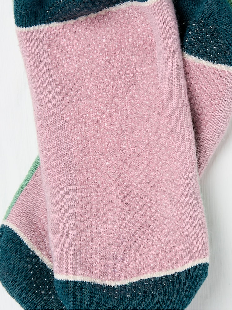 FatFace Green Yoga Socks - Image 2 of 2 FatFace Green Yoga Socks - Image 2 of 2