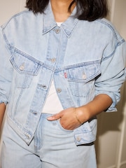 Levi's® Luxury Trip Shrunken 90s Trucker 100% Cotton Denim Jacket - Image 3 of 7