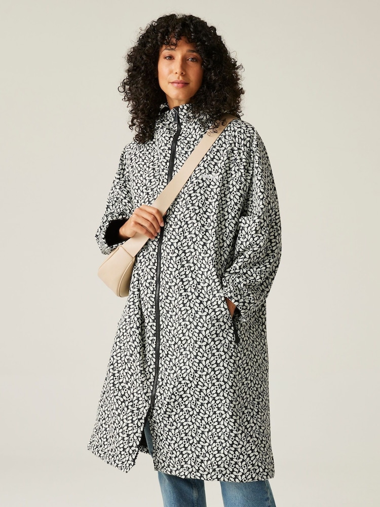 Regatta Black/chrome Womens Orla Kiely Changing Robes - Image 2 of 11