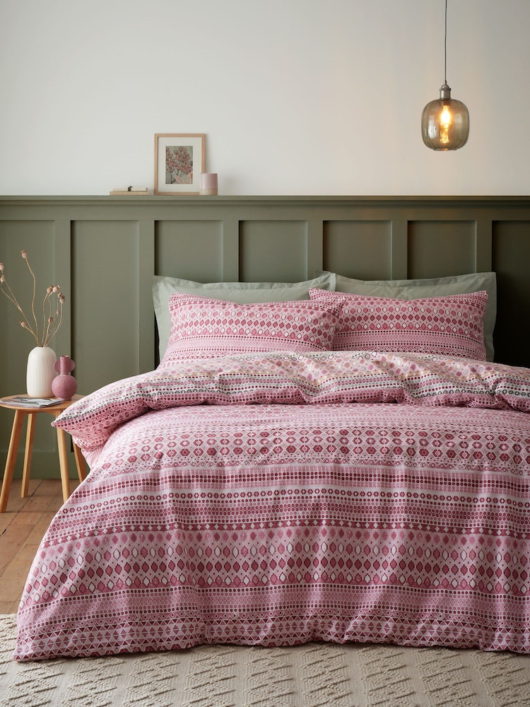 Catherine Lansfield Red Brushed 100% Cotton Geo Duvet Cover Set - Image 2 of 6