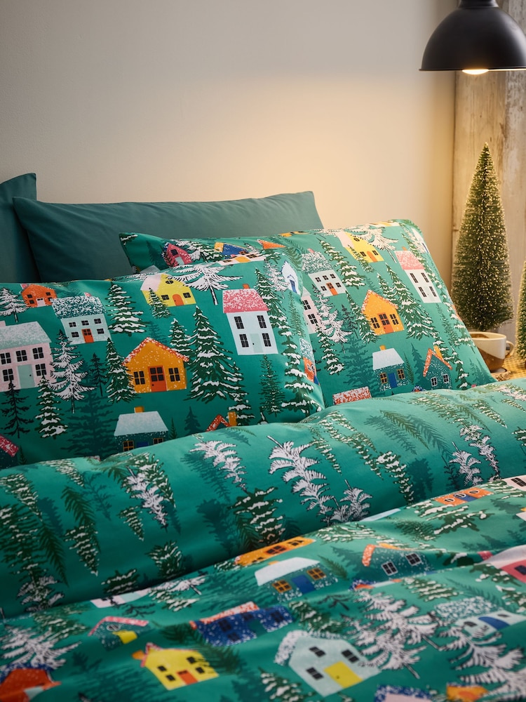 Catherine Lansfield Green Christmas Festive Forest Duvet Cover Set - Image 3 of 4
