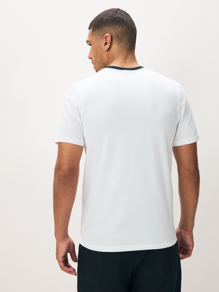 Blanco - Lyle & Scott Cotton Contrast Collar Superfine T-Shirt - Imagen 2 de 4