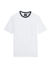 Blanco - Lyle & Scott Cotton Contrast Collar Superfine T-Shirt - Imagen 4 de 4