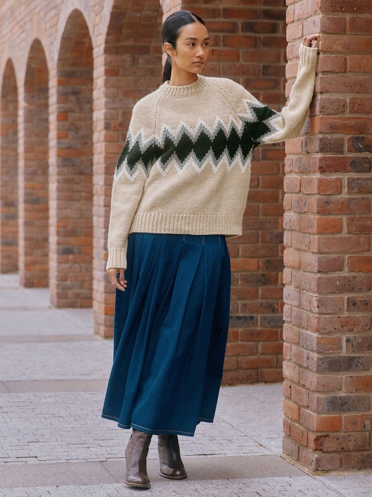 Albaray Cream Argyll Wool Jumper - Image 1 of 4 Albaray Cream Argyll Wool Jumper - Image 1 of 4