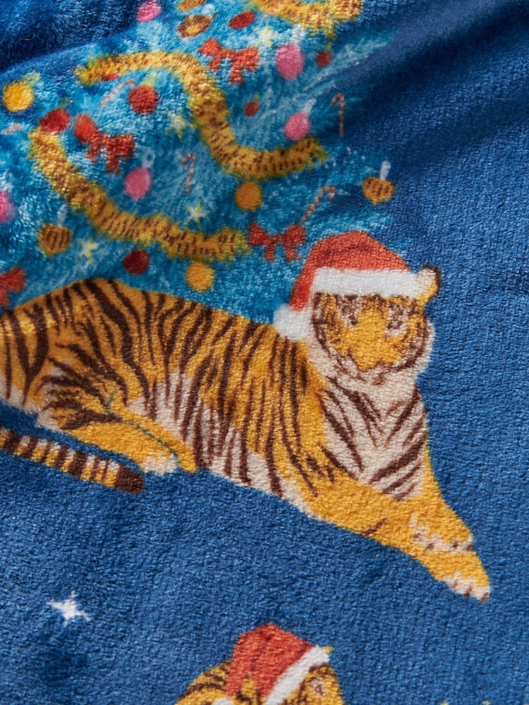 Catherine Lansfield Navy Blue Christmas Tiger Print Soft and Cosy Fleece Throw - Image 2 of 4