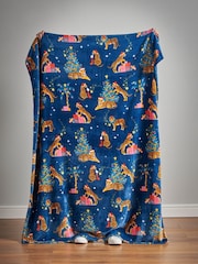 Catherine Lansfield Navy Blue Christmas Tiger Print Soft and Cosy Fleece Throw - Image 4 of 4