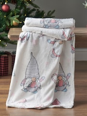Catherine Lansfield Blush Pink Christmas Gonks Cosy and Warm Fleece Throw - Image 1 of 4