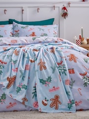 Catherine Lansfield Blue Christmas Gingerbread Soft and Cosy Fleece Throw - Image 3 of 4