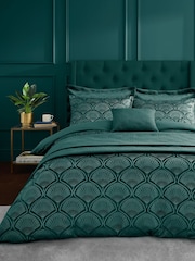 Cojín con perlas para decorar de Catherine Lansfield - Imagen 2 de 2