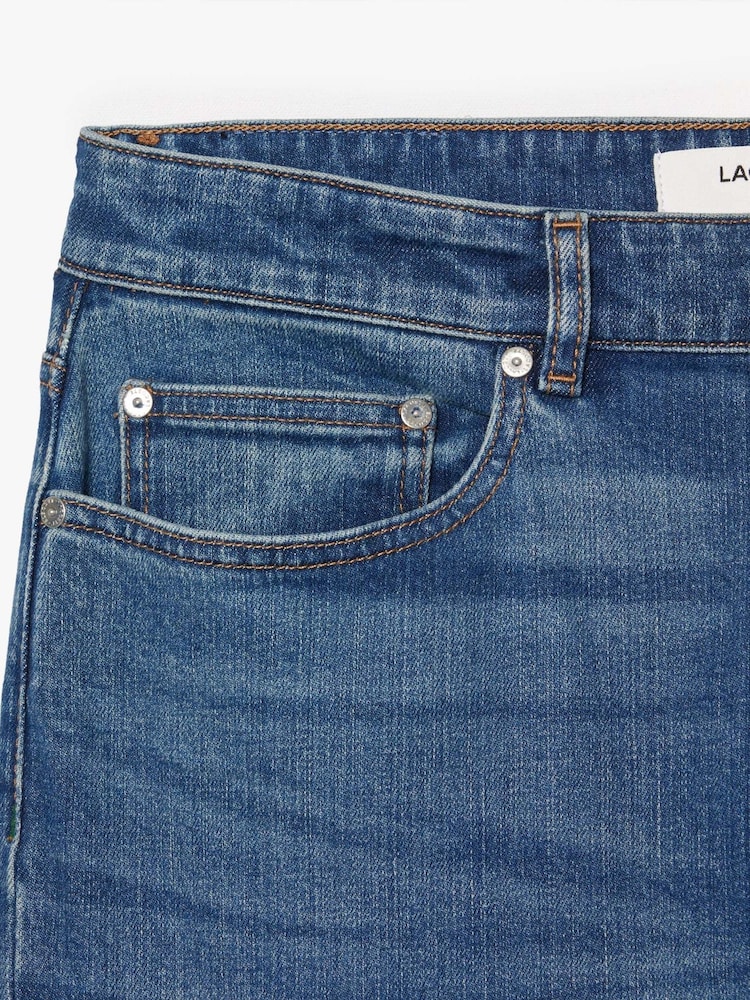 Lacoste – schmal geschnittene Indigo-Jeans mit 5 Taschen - Bild 2 von 3