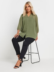 Yours Curve Green Sheer Crepe Notchneck Blouse - Image 3 of 6