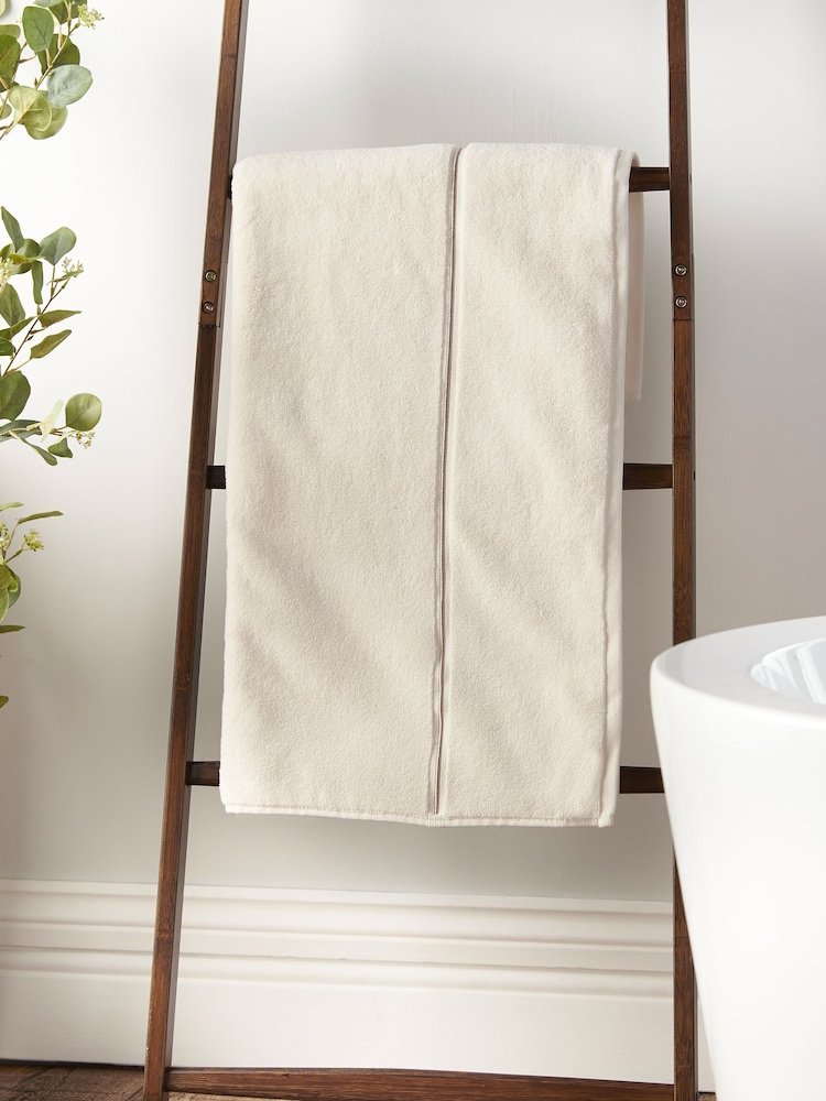 Bianca Cream Zero Twist Satin Stitch 100% Cotton Towel - Image 1 of 4