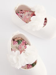 White Satin Baby Corsage Shoes (0-24mths) - Image 4 of 5