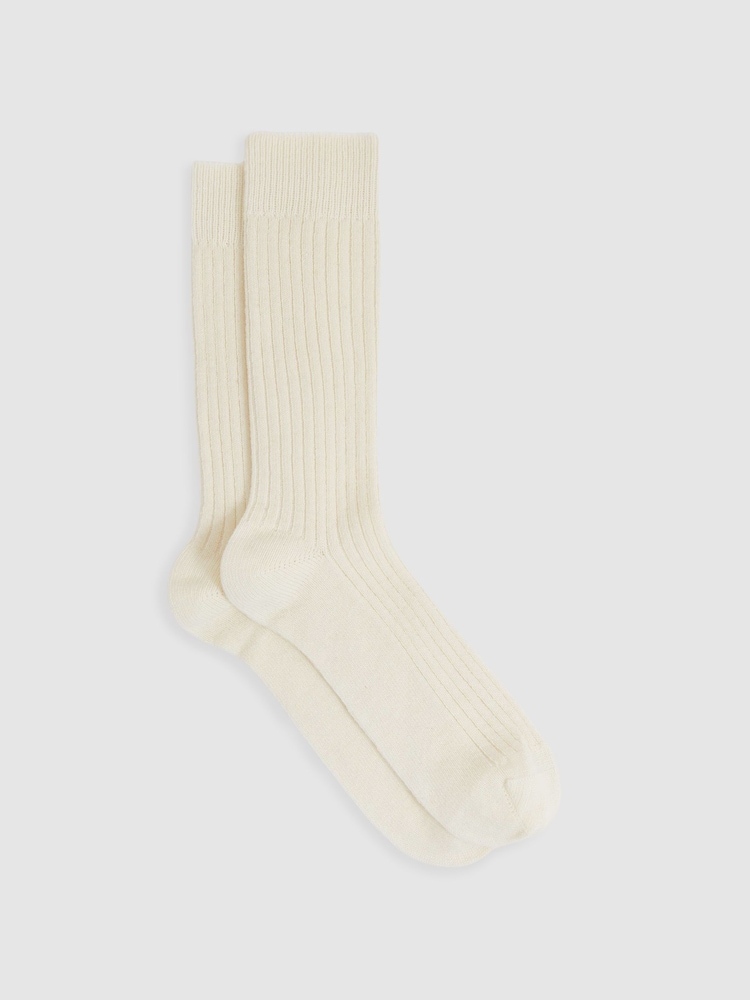 Reiss Ecru Ezra Ribbed Socks With Wool And Cashmere - Image 1 of 3