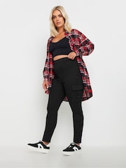 Negro - Yours Curve Cargo Pocket Jeans - Imagen 2 de 4