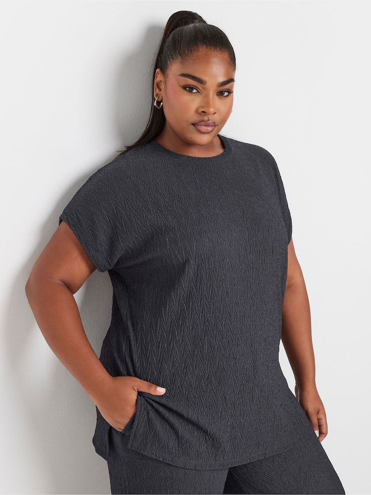 Yours Curve Blue Crinkle Grown On T-Shirt - Image 1 of 5