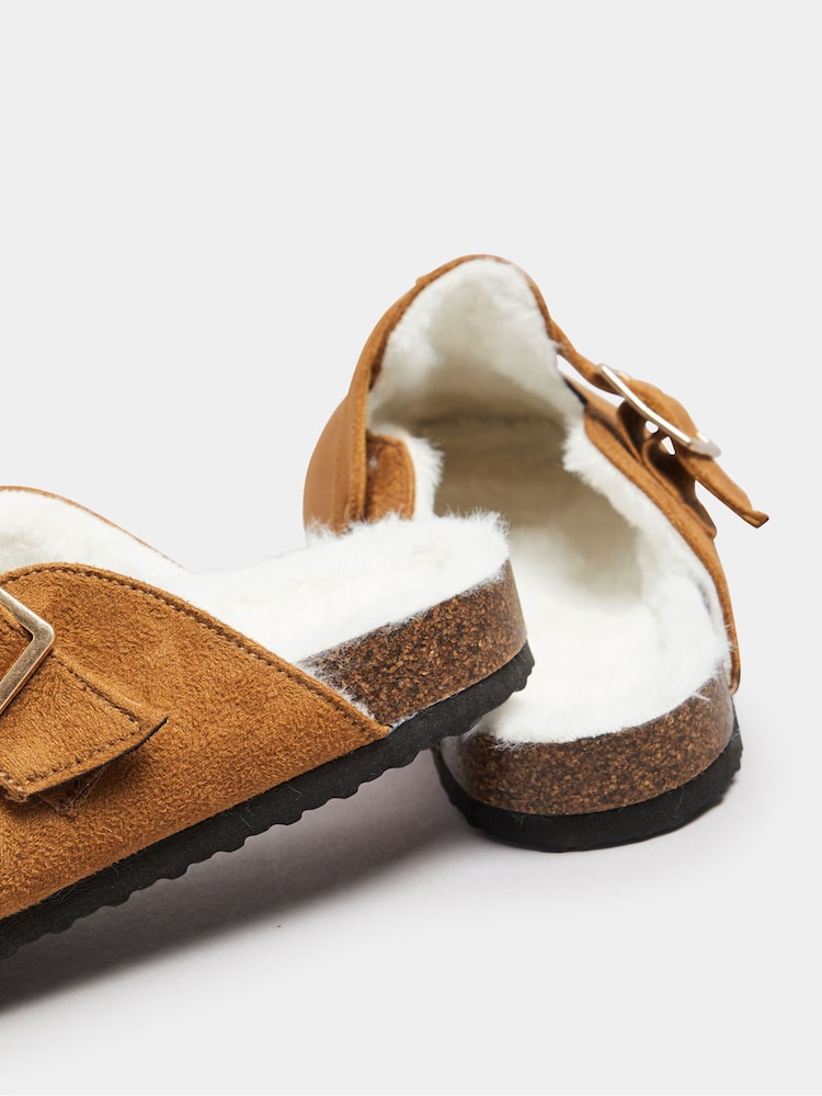 Yours Curve Natural Extra Wide Fit Faux Fur Lined Clogs - Image 3 of 5