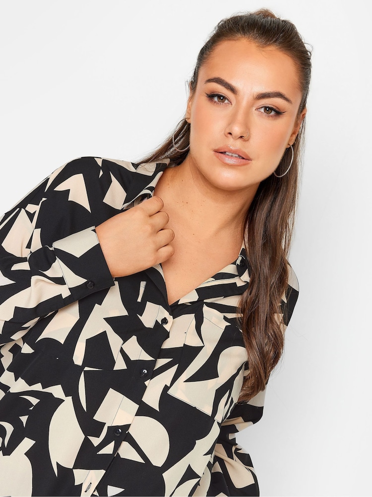 Camisa extragrande con estampado abstracto de Yours Curve - Imagen 2 de 5 Camisa extragrande con estampado abstracto de Yours Curve - Imagen 2 de 5