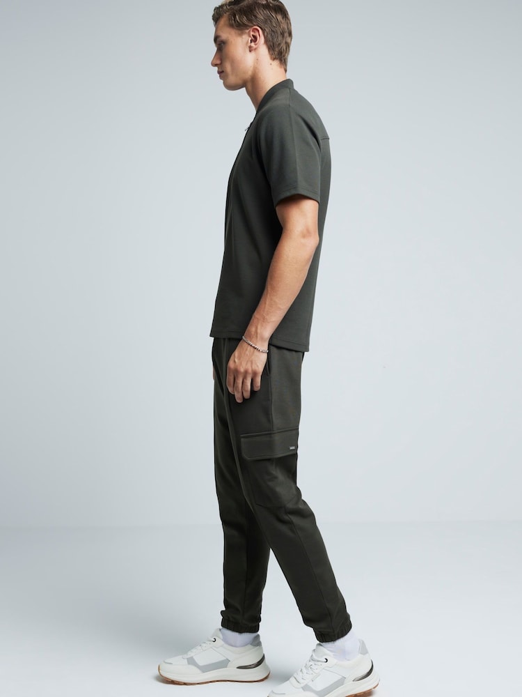 River Island Green Slim Fit Smart 100% Cotton Cargo Joggers - Image 3 of 3 River Island Green Slim Fit Smart 100% Cotton Cargo Joggers - Image 3 of 3
