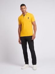 أصفر كروم - U.S. Polo Assn. Regular Fit Mens Player 3 Pique 100% Cotton Polo Shirt - صورة 3 من 9