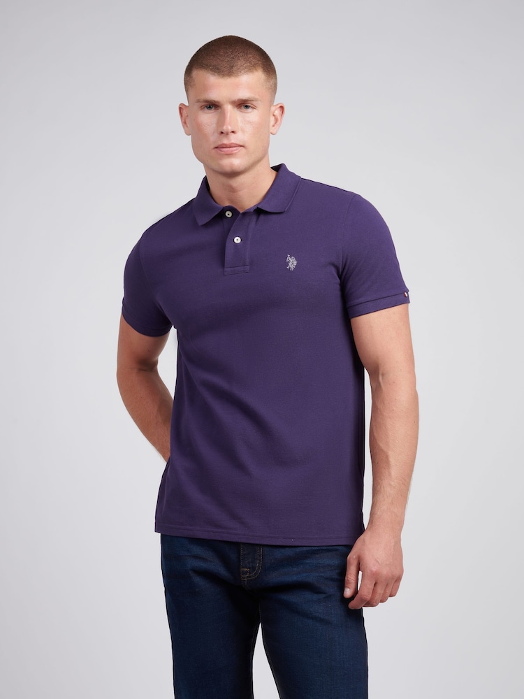 أرجواني متوسط - قميص بولو منسوج من القطن 100%، تلبيس قياسي من U.S. Polo Assn. - صورة 1 من 4