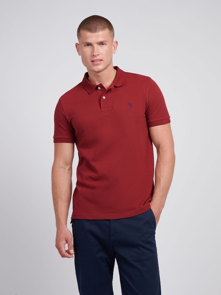 الأحمر الرائع - قميص بولو منسوج من القطن 100%، تلبيس قياسي من U.S. Polo Assn. - صورة 1 من 5