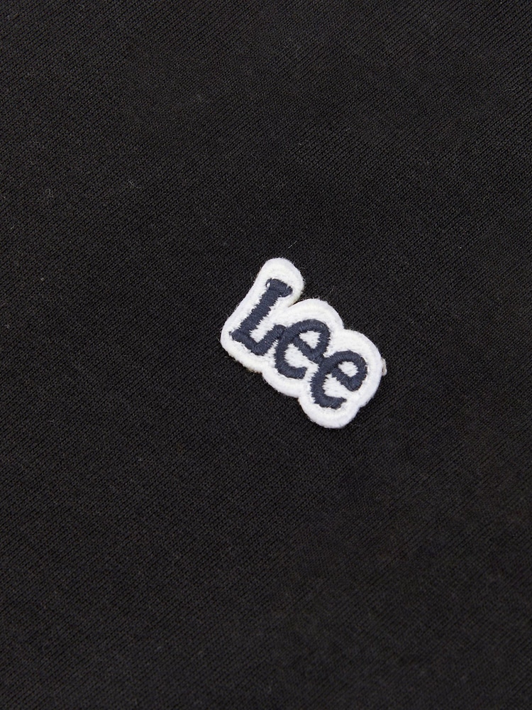 Lee Black Boys Badge 100% Cotton T-Shirt - Image 3 of 3