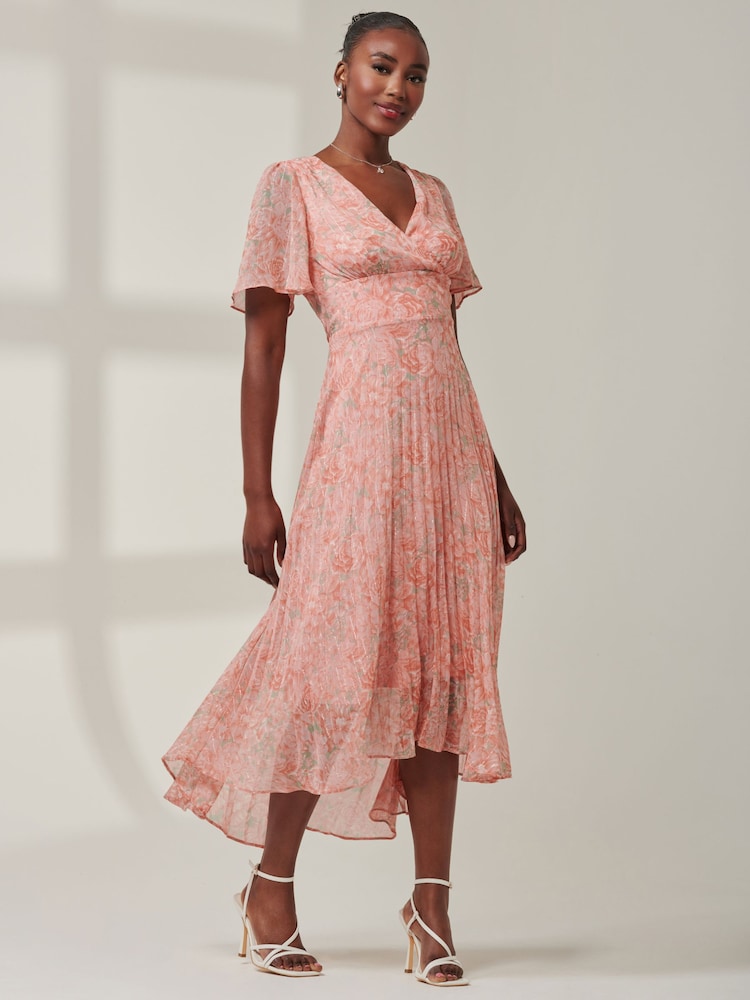 Jolie Moi Chorm Pink Chelsea Pleated Chiffon Dip Hem Maxi Dress - Image 5 of 6