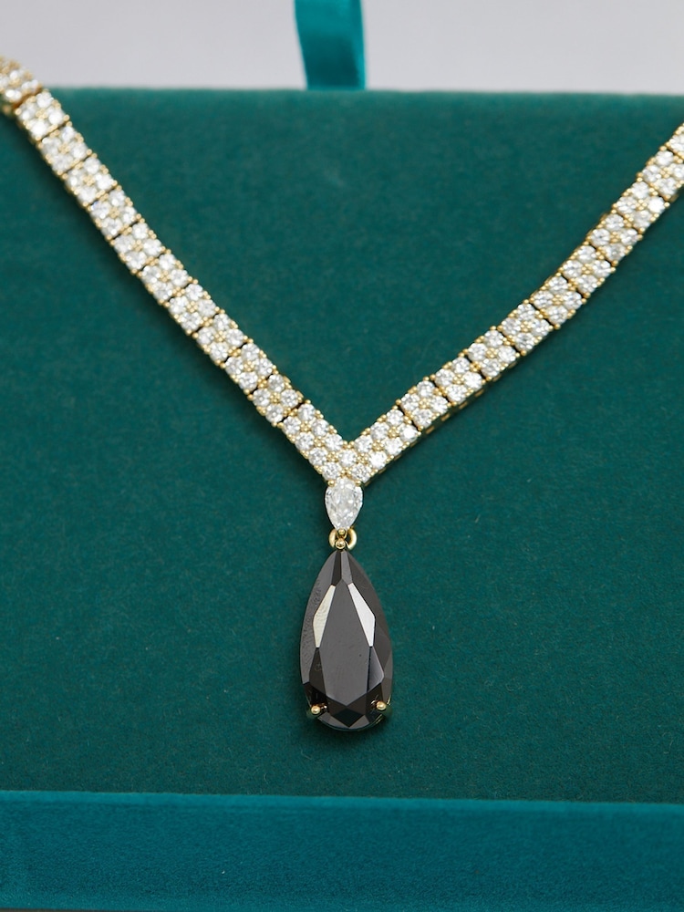 Collar de perlas y piedras jet en forma de gota de Jon Richard - Imagen 2 de 3