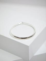 Jon Richard Silver Tone Omega Chain Bracelet - Image 2 of 3