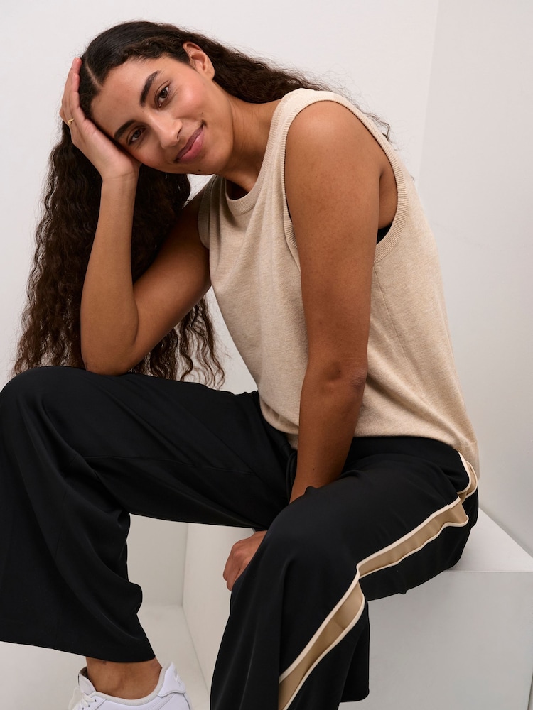 Kaffe KAlizza Round Neck Sleeveless Pullover Jumper - Image 2 of 6 Kaffe KAlizza Round Neck Sleeveless Pullover Jumper - Image 2 of 6