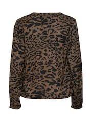 Kaffe KAditte V-Notch Neck Elastic Hem Blouse - Image 6 of 6