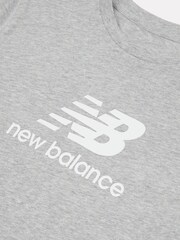 New Balance T-Shirt mit gestapeltem Logo für Jungen 100% Baumwolle - Bild 7 von 7
