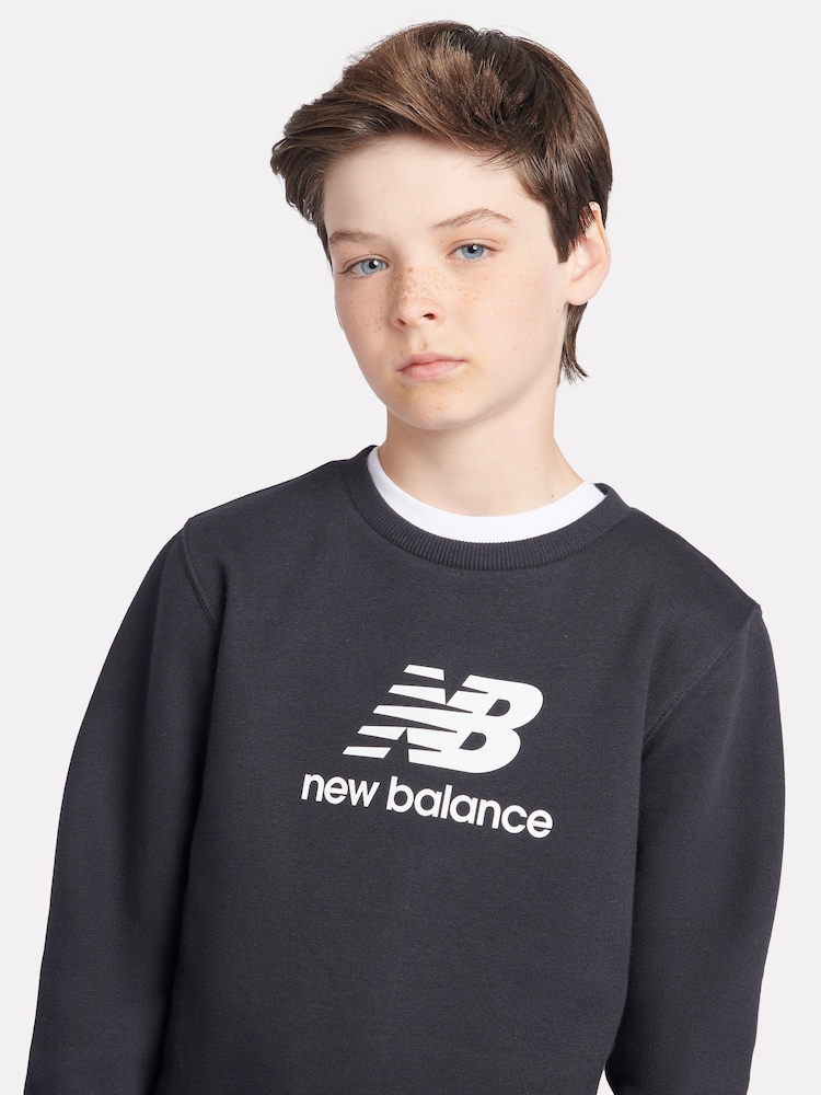 Zwart - New Balance sweatshirt met gestapeld logo voor jongens - Image 4 of 8