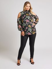 Блузка с вырезами на плечах и сборками Yours Curve London - Image 2 of 5