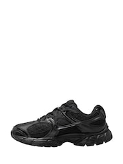 Nike Black Vomero V5 Runner Trainers - Image 2 of 8