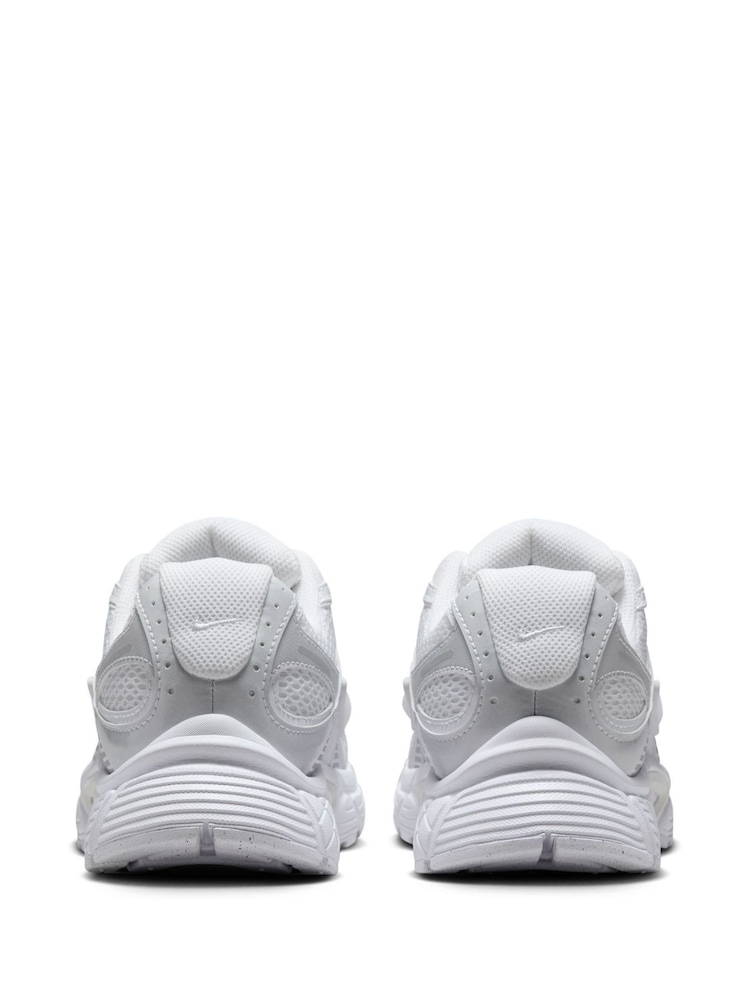 Nike White Vomero V5 Runner Trainers - Image 7 of 12