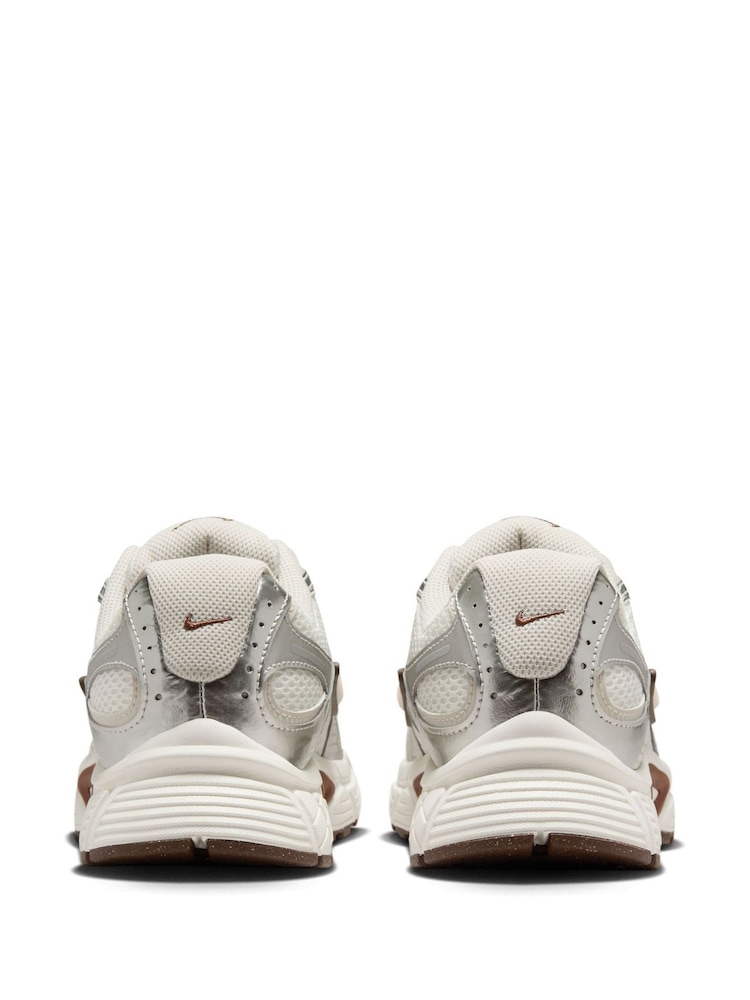 Nike Brown/Cream Vomero V5 Runner Trainers - Image 4 of 9
