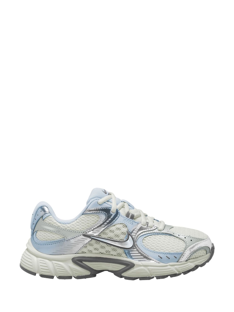 Nike White Silver Vomero V5 Runner Trainers - Image 1 of 1