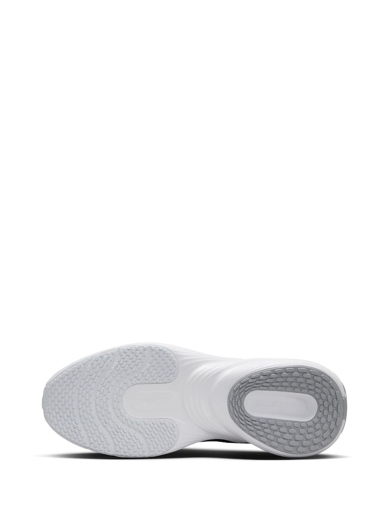 Nike Black/White Uplift SC Trainers - Image 10 of 10