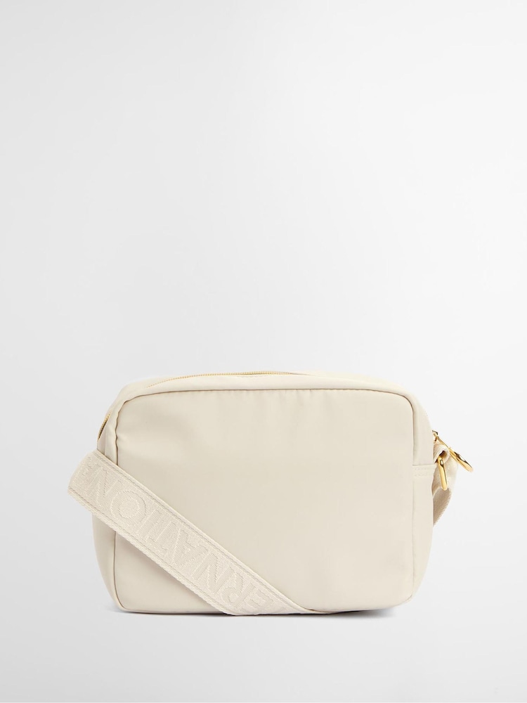 Barbour® International Qualify Crossbody Bag - Image 2 of 9 Barbour® International Qualify Crossbody Bag - Image 2 of 9