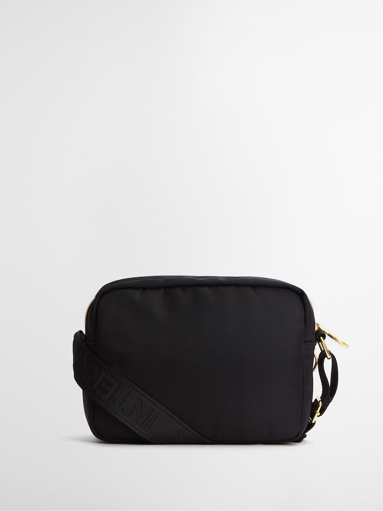 Barbour® International Qualify Crossbody Bag - Image 2 of 7