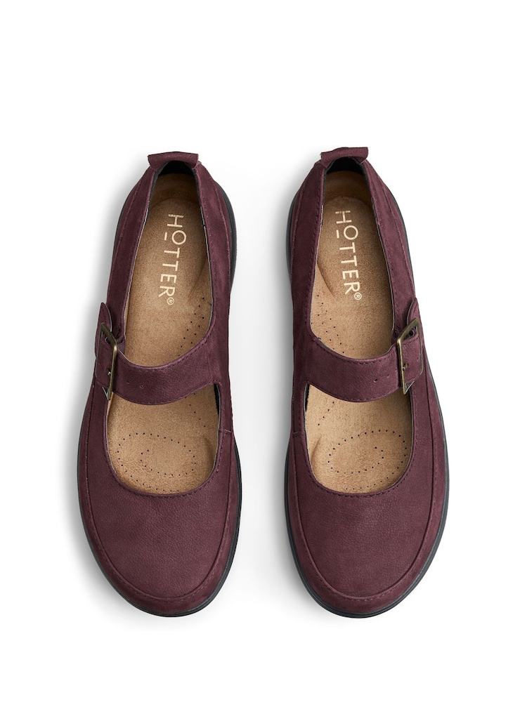 Rojo - Zapatos de corte estándar con hebilla Verity de Hotter - Imagen 4 de 4 Rojo - Zapatos de corte estándar con hebilla Verity de Hotter - Imagen 4 de 4